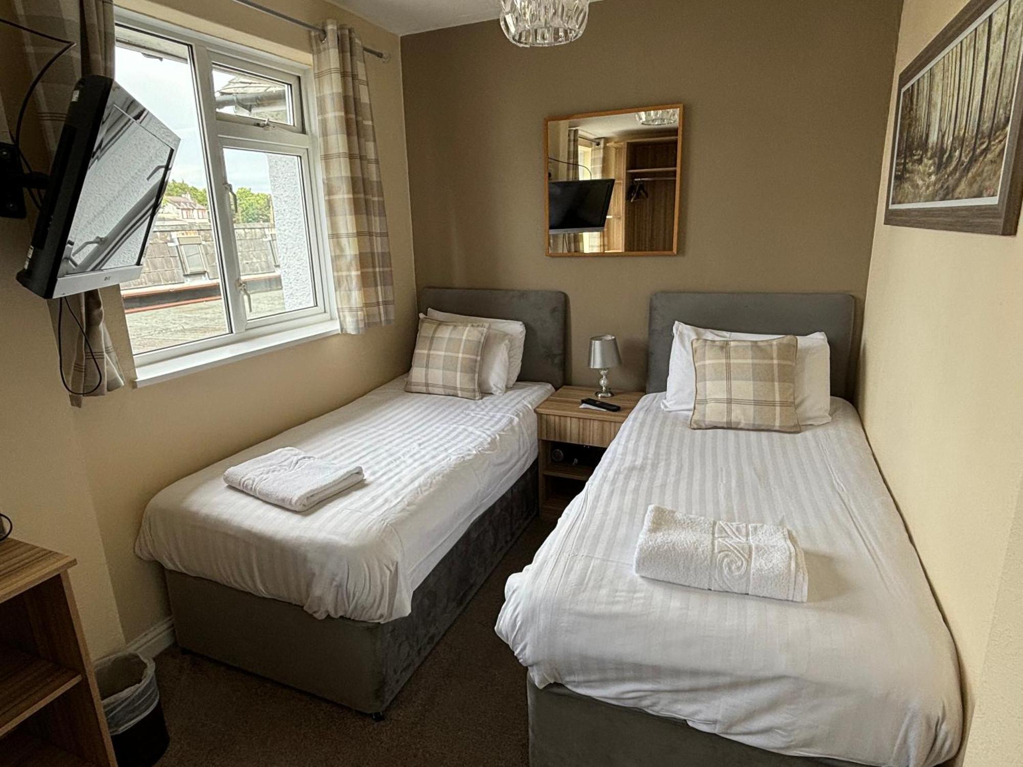 Solway Lodge Hotel Gretna Green Exterior photo